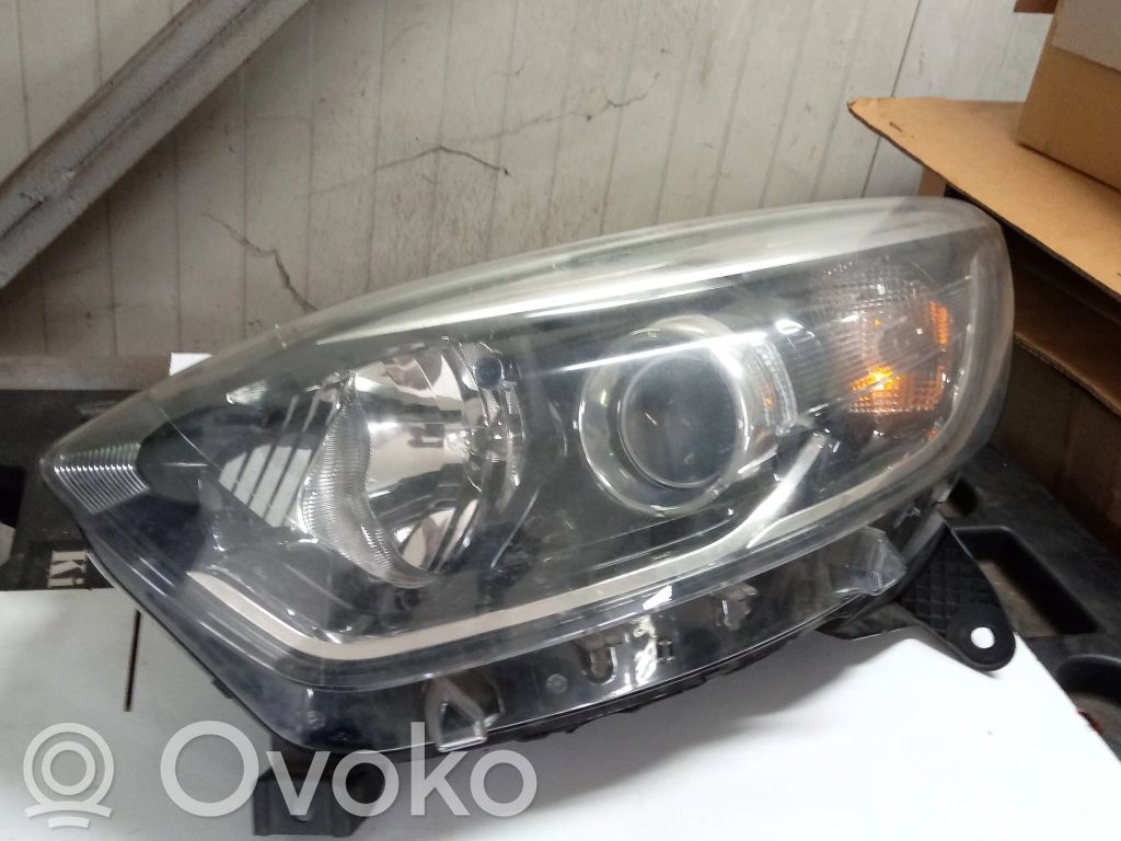 Renault Captur Scheinwerfer 