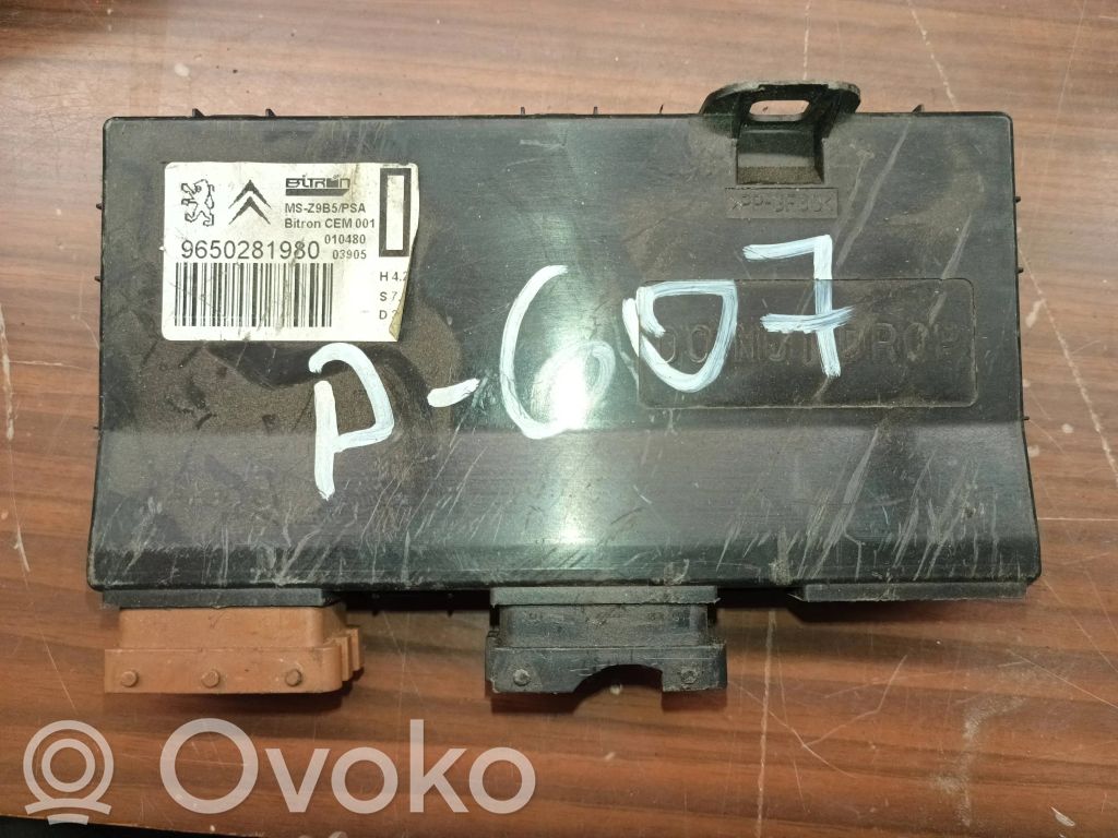 Peugeot 607 Module de commande de siège 