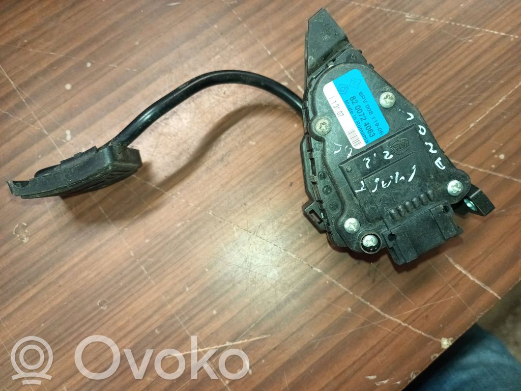Renault Master II Accelerator throttle pedal 