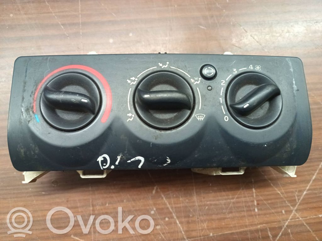Renault Clio II Climate control unit 