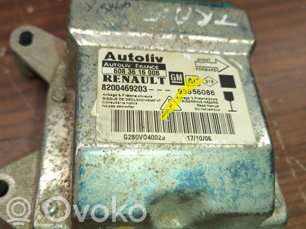Renault Trafic II (X83) Sterownik / Moduł Airbag 