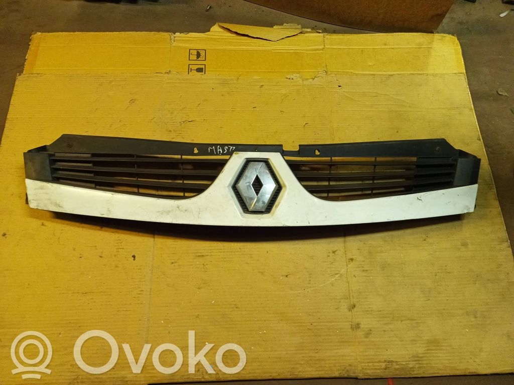 Renault Master II Front grill 