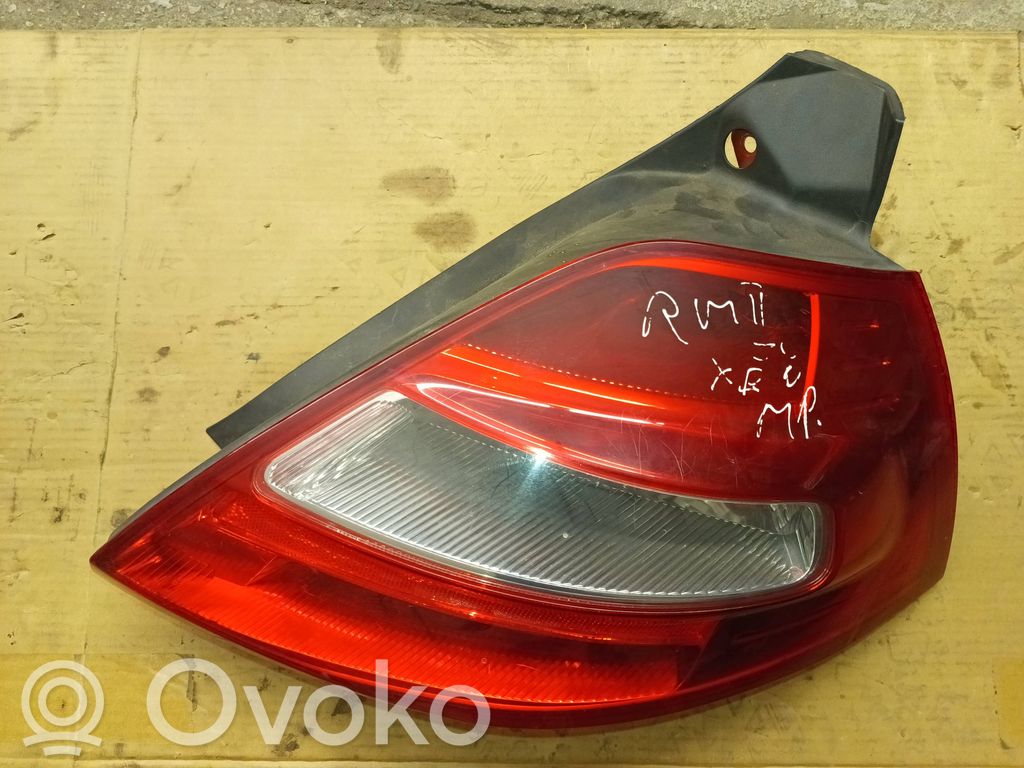 Renault Megane II Galinis žibintas kėbule 