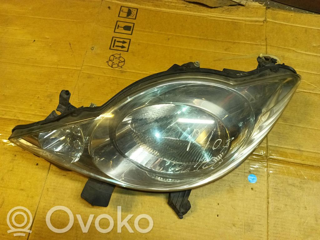 Peugeot 107 Headlight/headlamp 