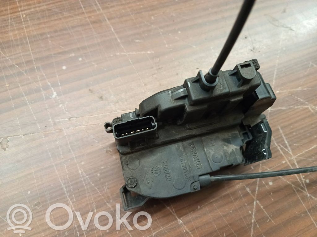 Renault Laguna III Zamek drzwi tylnych 