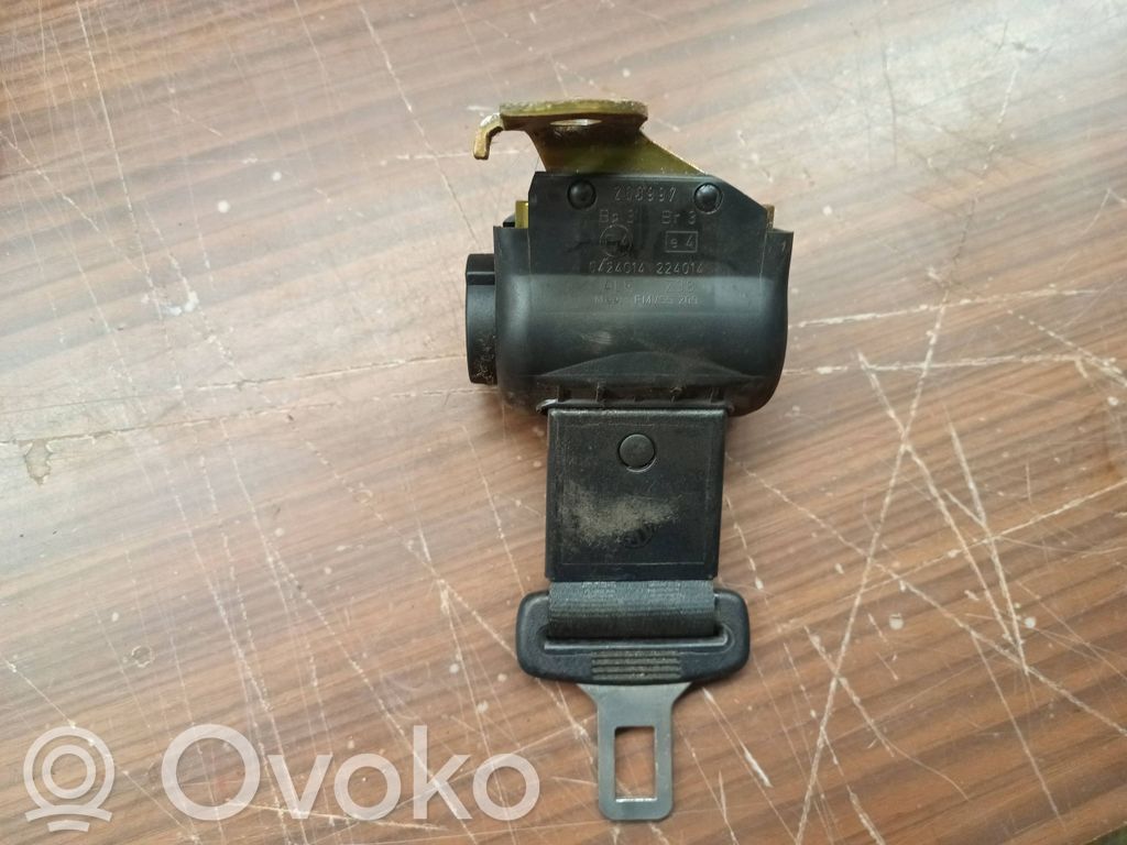 Volkswagen PASSAT B5 Centură de siguranță mijloc (spate) 