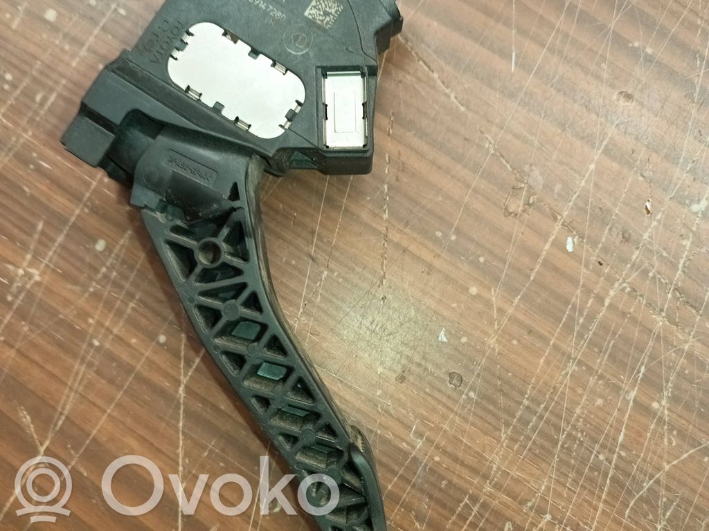 Citroen C1 Accelerator throttle pedal 
