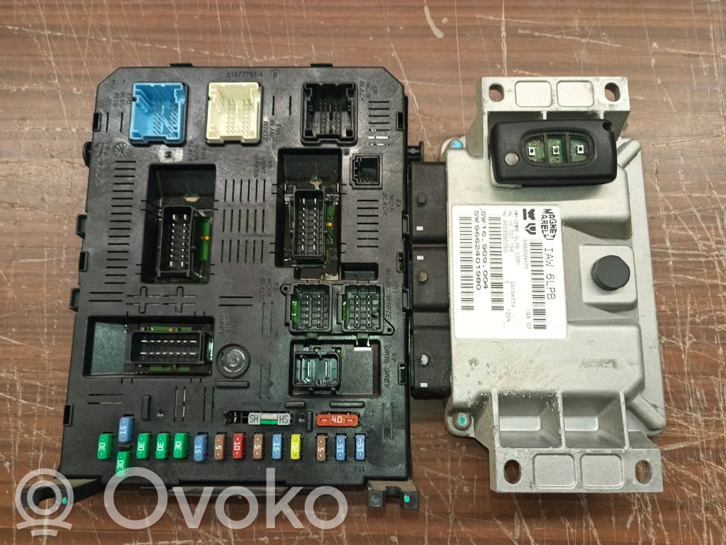 Citroen C4 Grand Picasso Engine ECU kit and lock set 