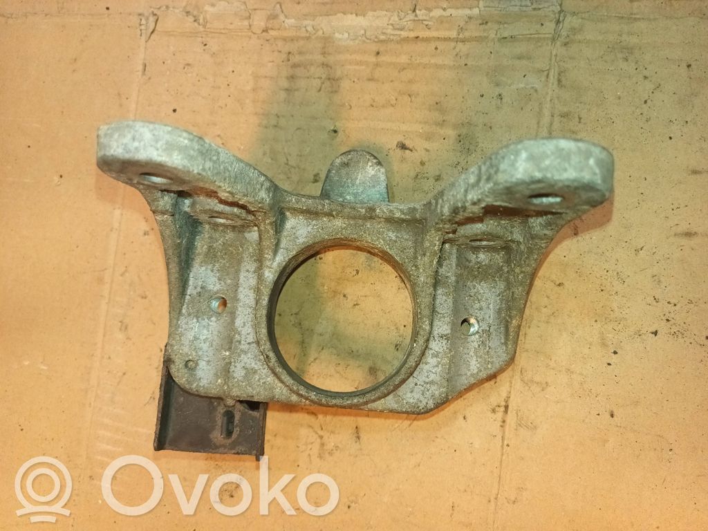 Renault Trafic II (X83) Gearbox mounting bracket 