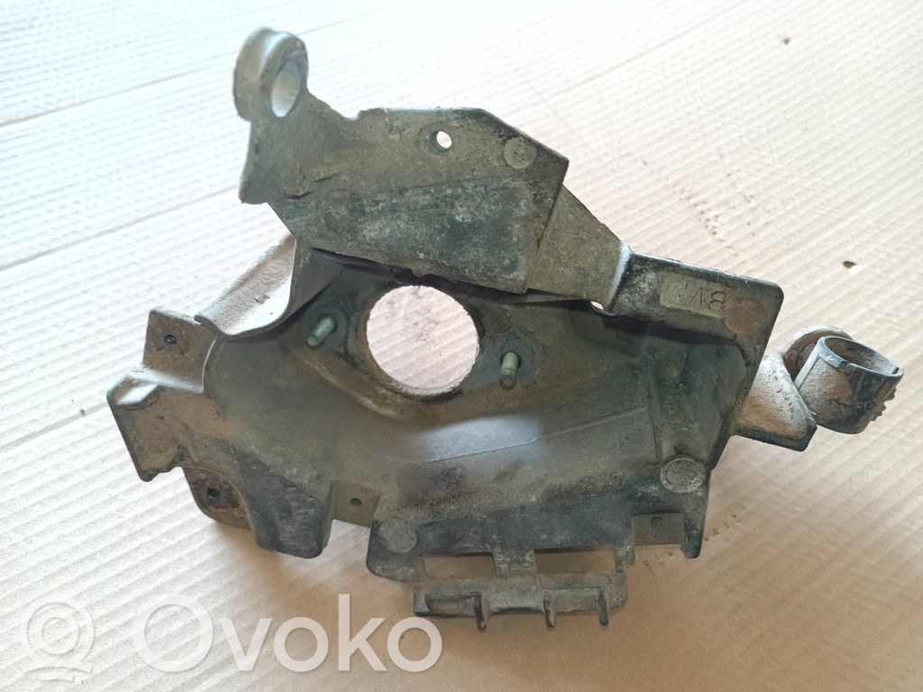 Renault Kangoo I Engine mounting bracket 