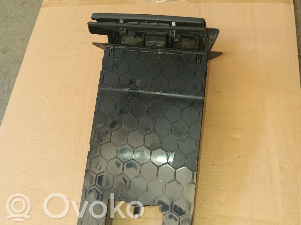 Guantera   685600003R