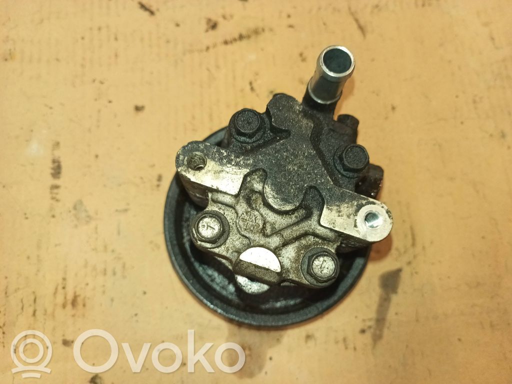 Ohjaustehostimen pumppu   491100100R,8200357347