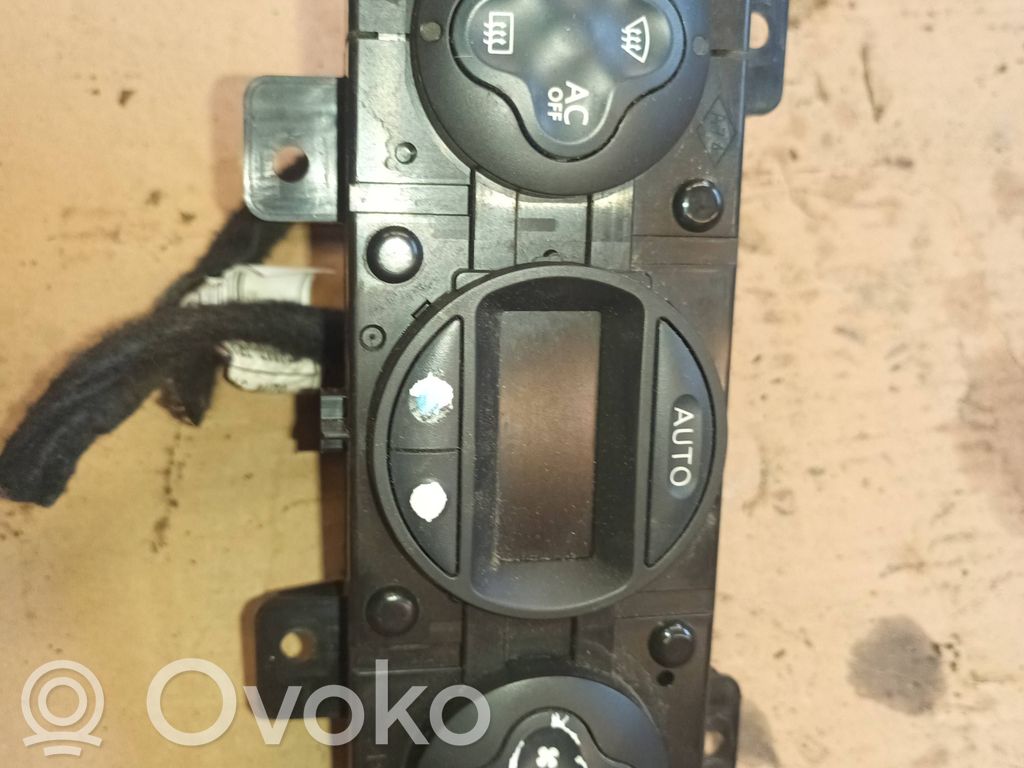 Renault Master III Climate control unit 