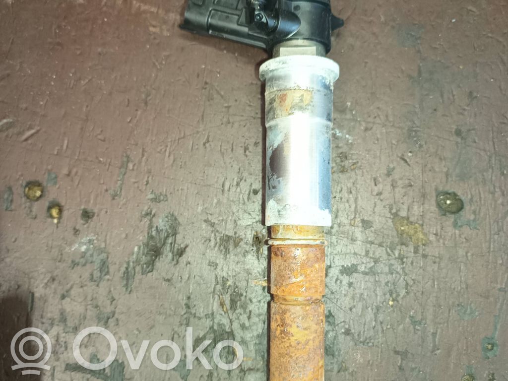 Renault Latitude (L70) Inyector de combustible 