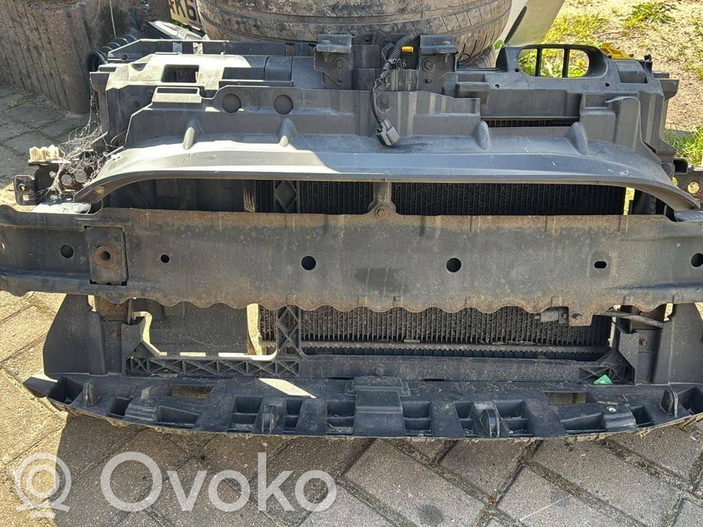 Ford Fiesta Chłodnica / Komplet 