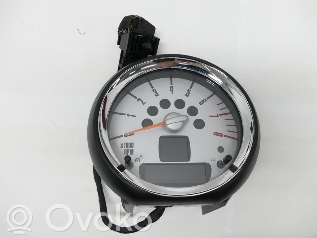 Tachometer   9232444