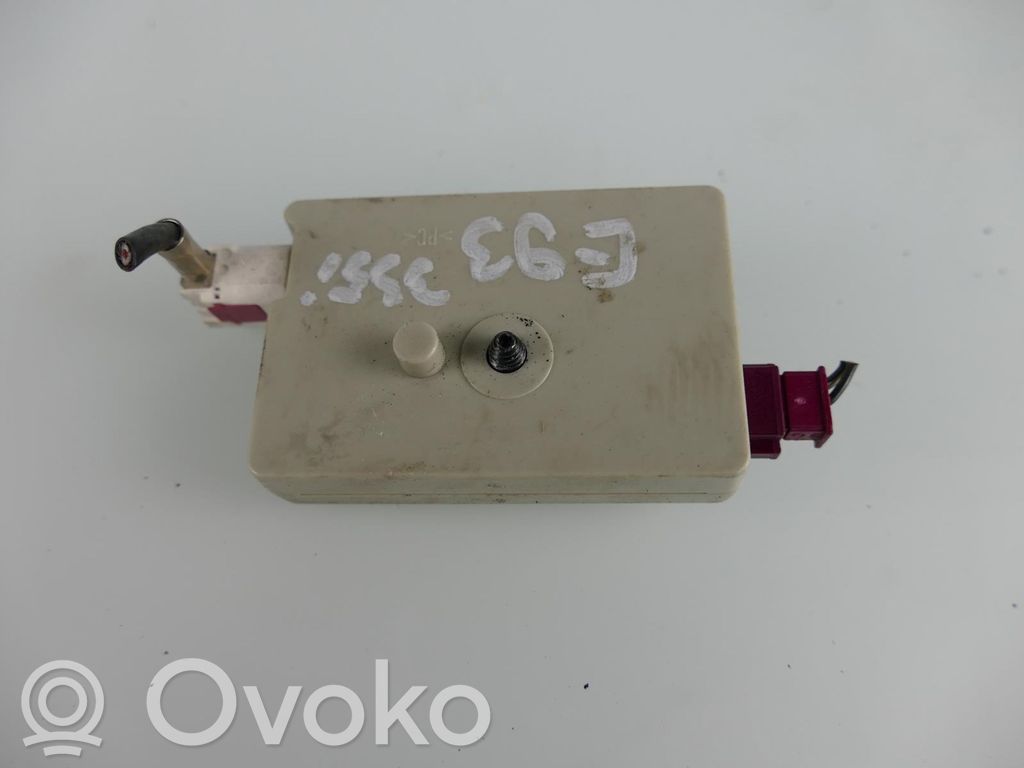 BMW 3 E92 E93 Antenos stiprintuvas 