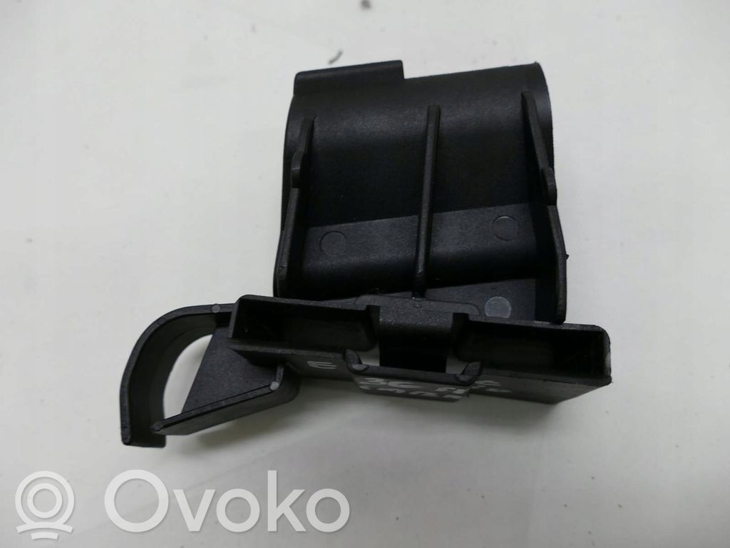 BMW 3 E36 Kita salono detalė 