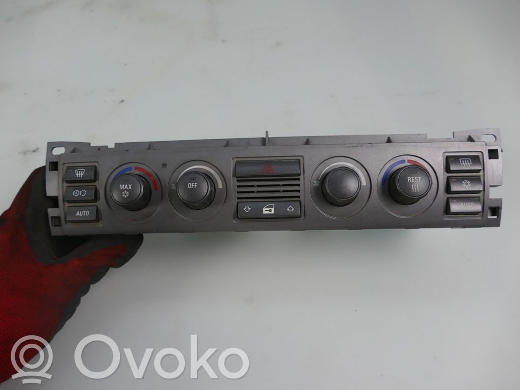 BMW 7 E65 E66 Climate control unit 