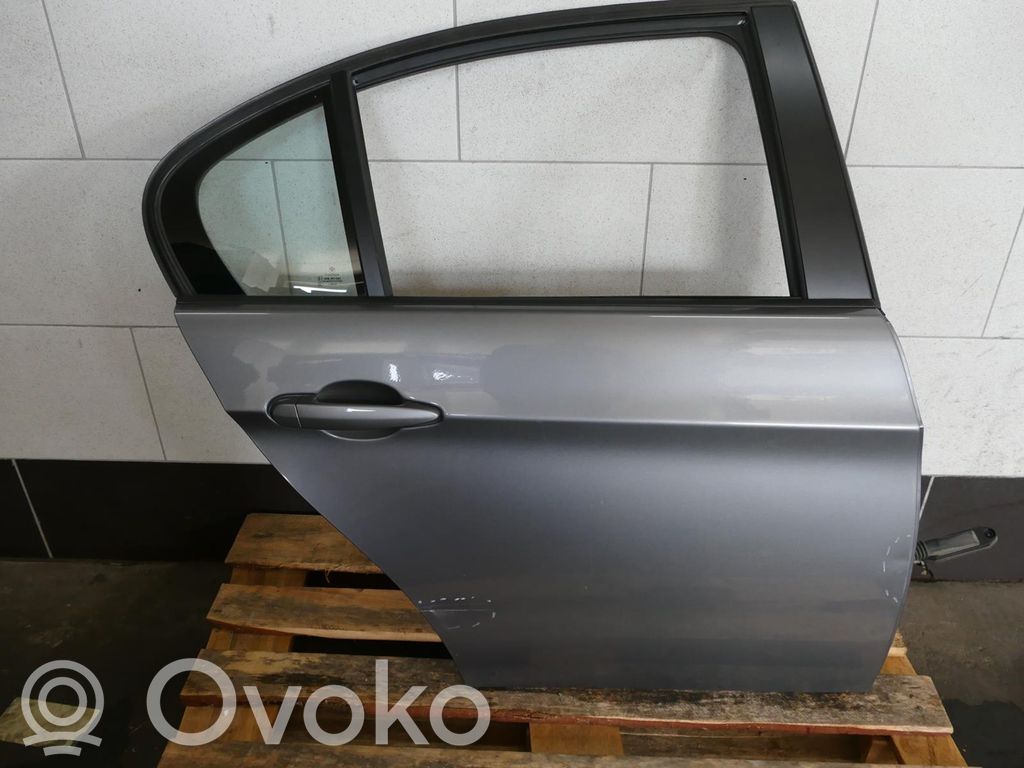 Rear door