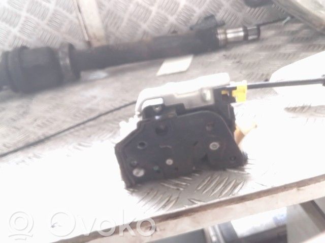 Front door lock   8J1837016E