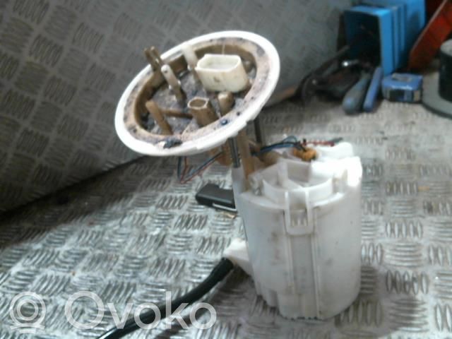Bomba interna de combustible   8K0906089A