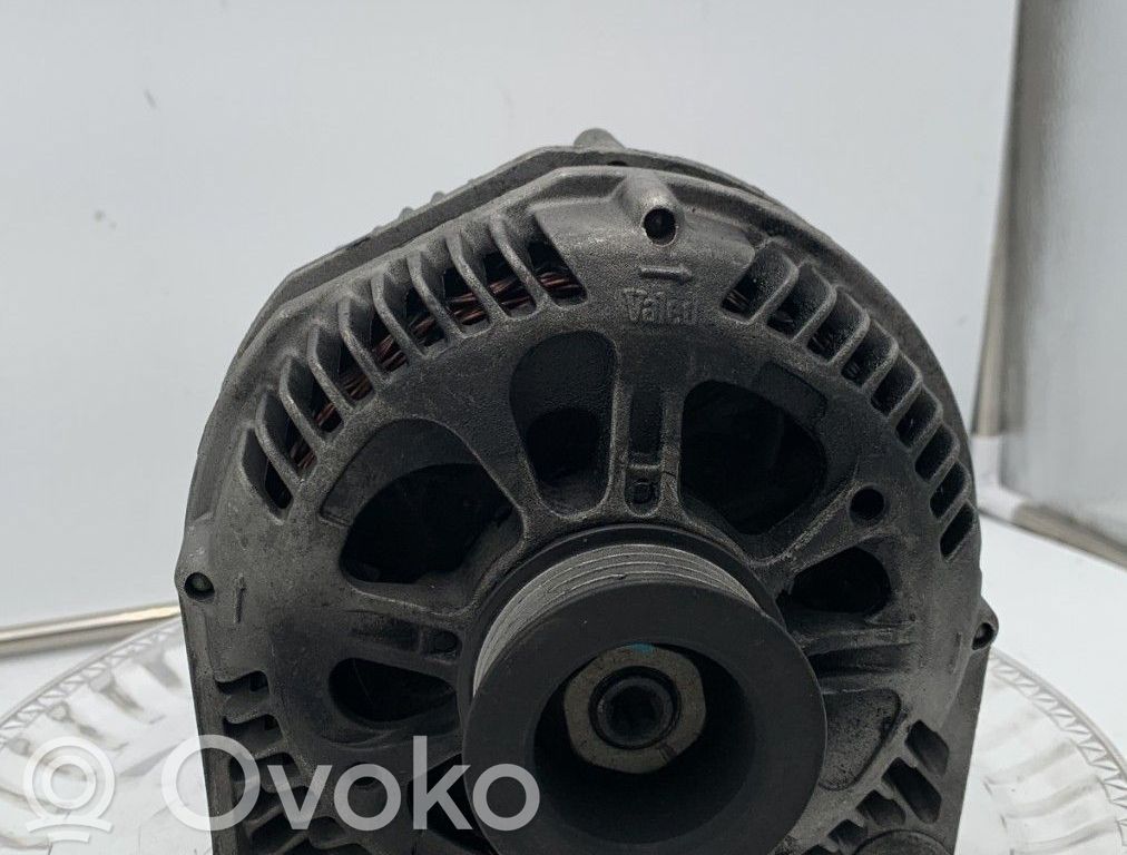 BMW 5 E39 Ģenerators 