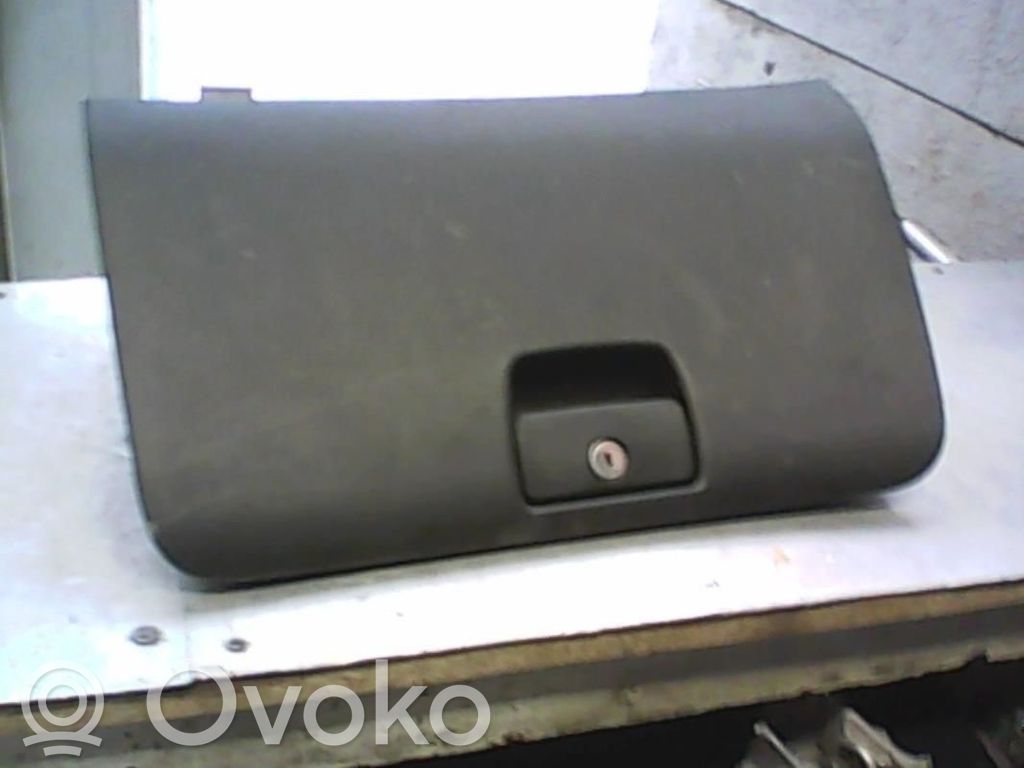 Chevrolet Orlando Juego guantera 