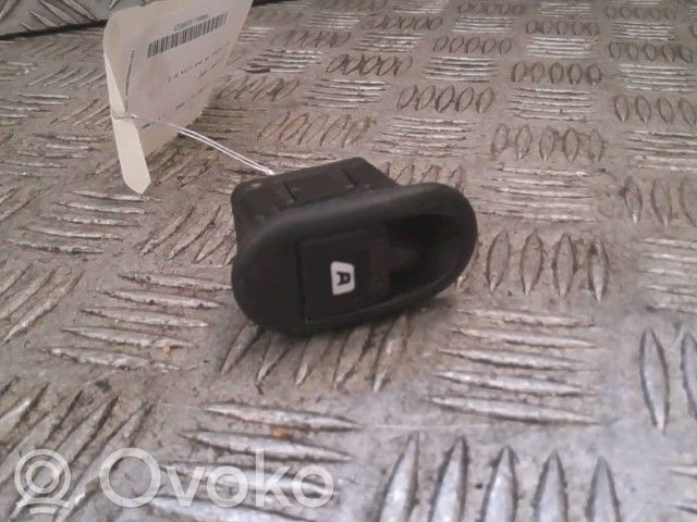 Citroen C3 Electric window control switch 