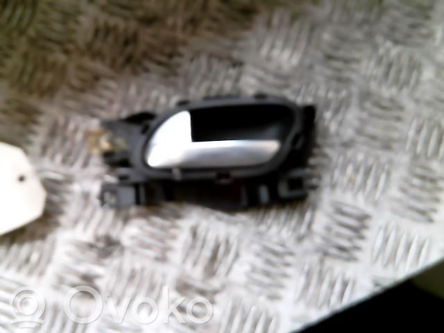 Citroen C3 Picasso Front door interior handle 