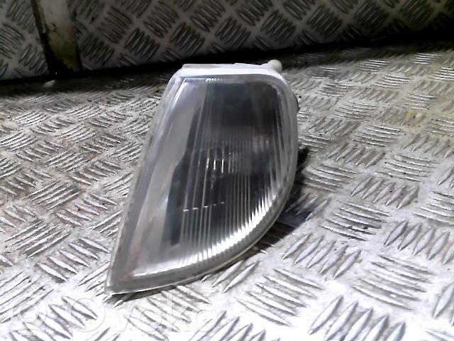 Citroen Saxo Front fender indicator light 