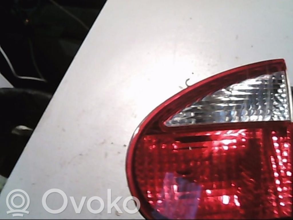 Daewoo Lanos Tailgate rear/tail lights 