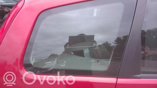 Ford C-MAX I Rear side window 