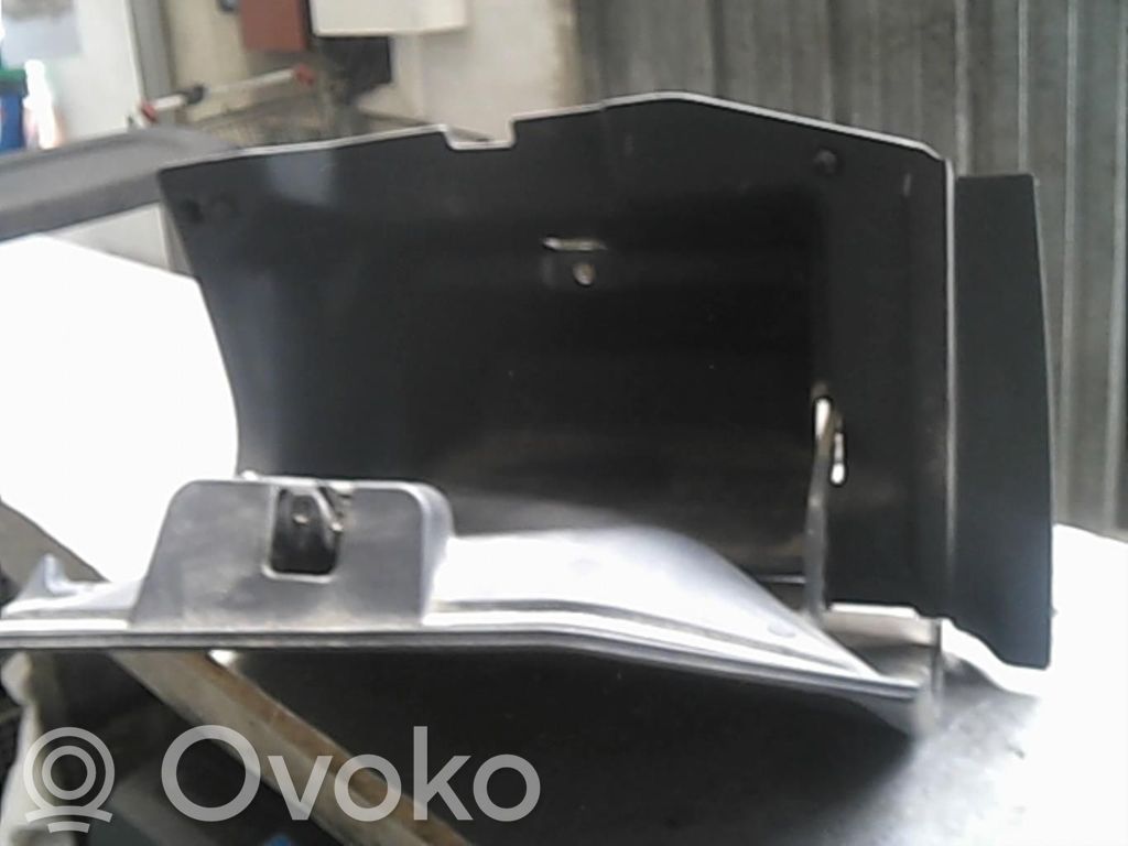 Ford Ka Daiktadėžės (bordačioko) komplektas 