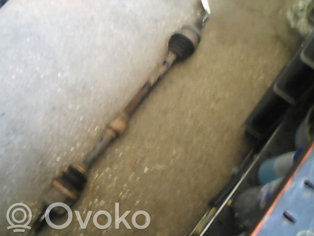 KIA Carens II Eje de transmisión delantero 