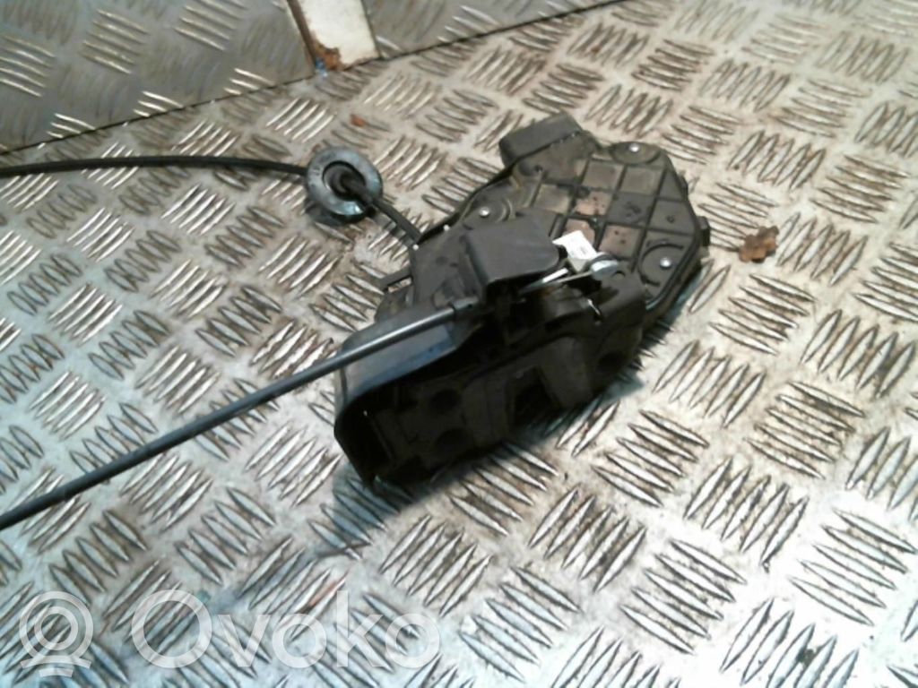 Land Rover Freelander 2 - LR2 Încuietoare ușă față 