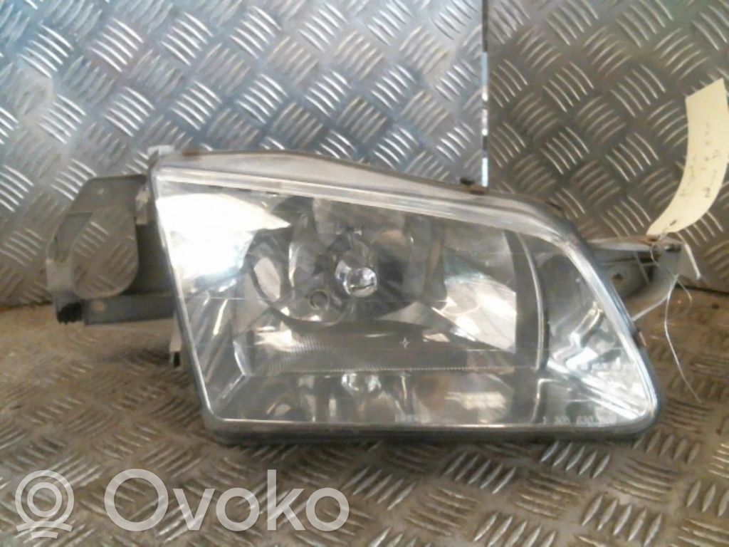 Mazda 323 Headlight/headlamp 
