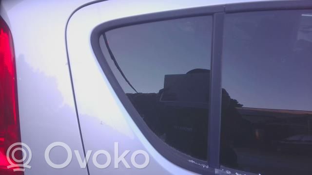 Opel Agila B Ventanilla de ventilación de la puerta trasera 