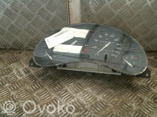 Opel Corsa B Speedometer (instrument cluster) 