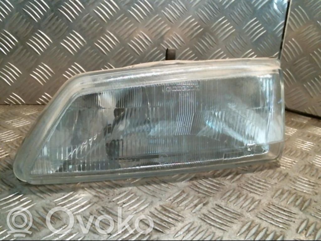 Peugeot 106 Scheinwerfer 