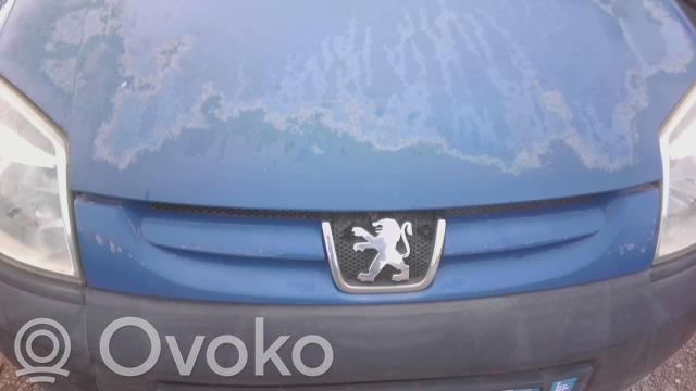Peugeot Partner Etusäleikkö 