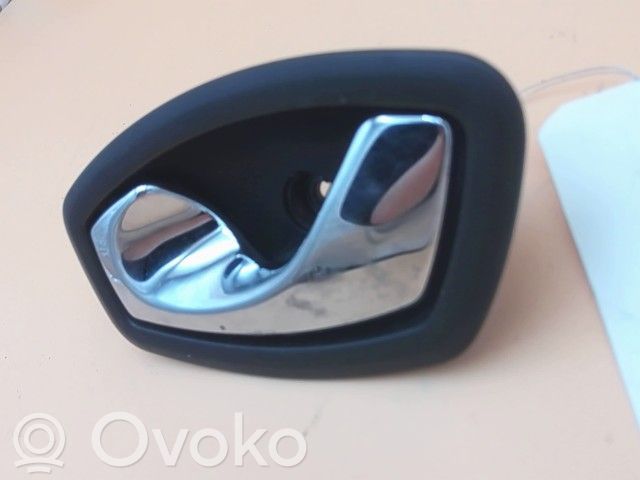Manecilla interna puerta delantera   806716611R