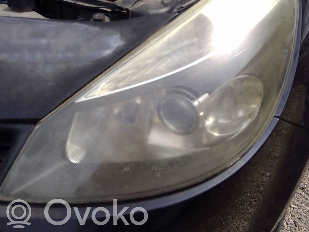 Renault Clio III Scheinwerfer 