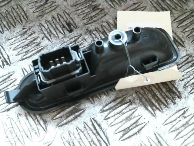 Renault Clio III Electric window control switch 
