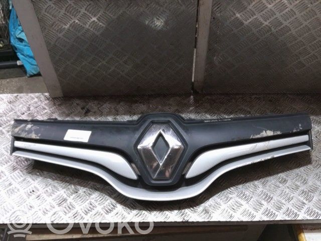 Renault Kangoo II Etusäleikkö 