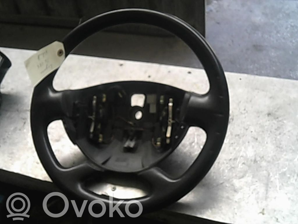 Ohjauspyörä   8200014857