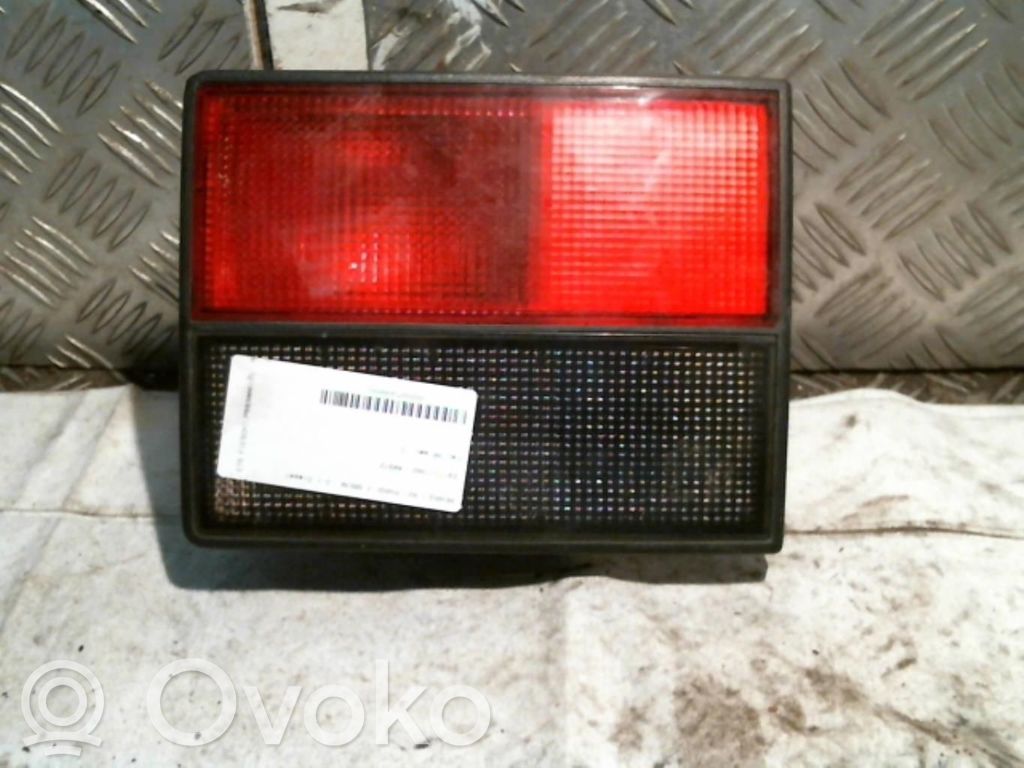 Renault 21 Aizmugurējais lukturis pārsegā 