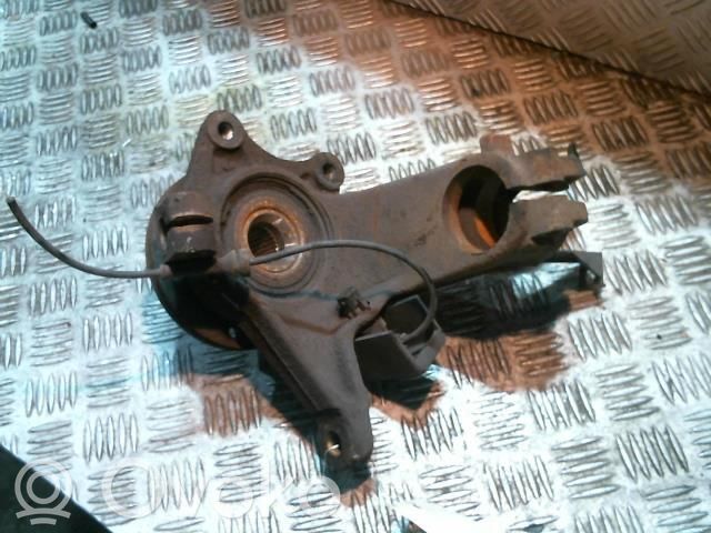 Peugeot 206 Mozzo ruota anteriore 
