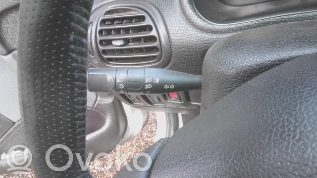 Peugeot 206 CC Palanca de intermitentes 