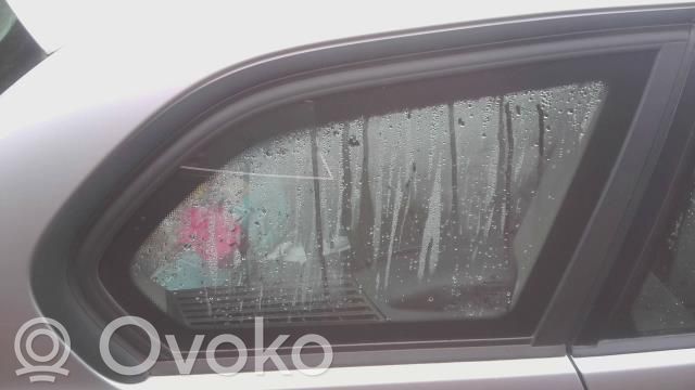 BMW 3 E90 E91 Rear side window 
